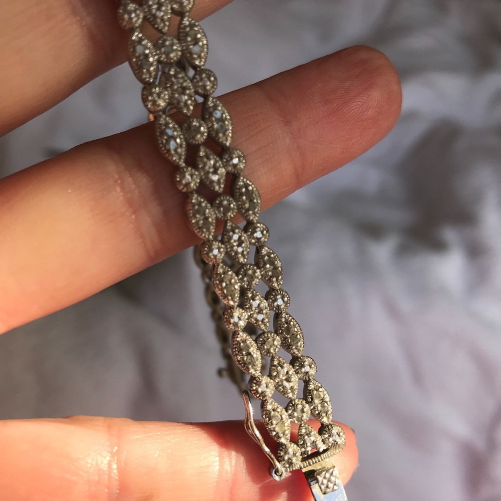 Real Diamond bracelet - Picture 1 of 4